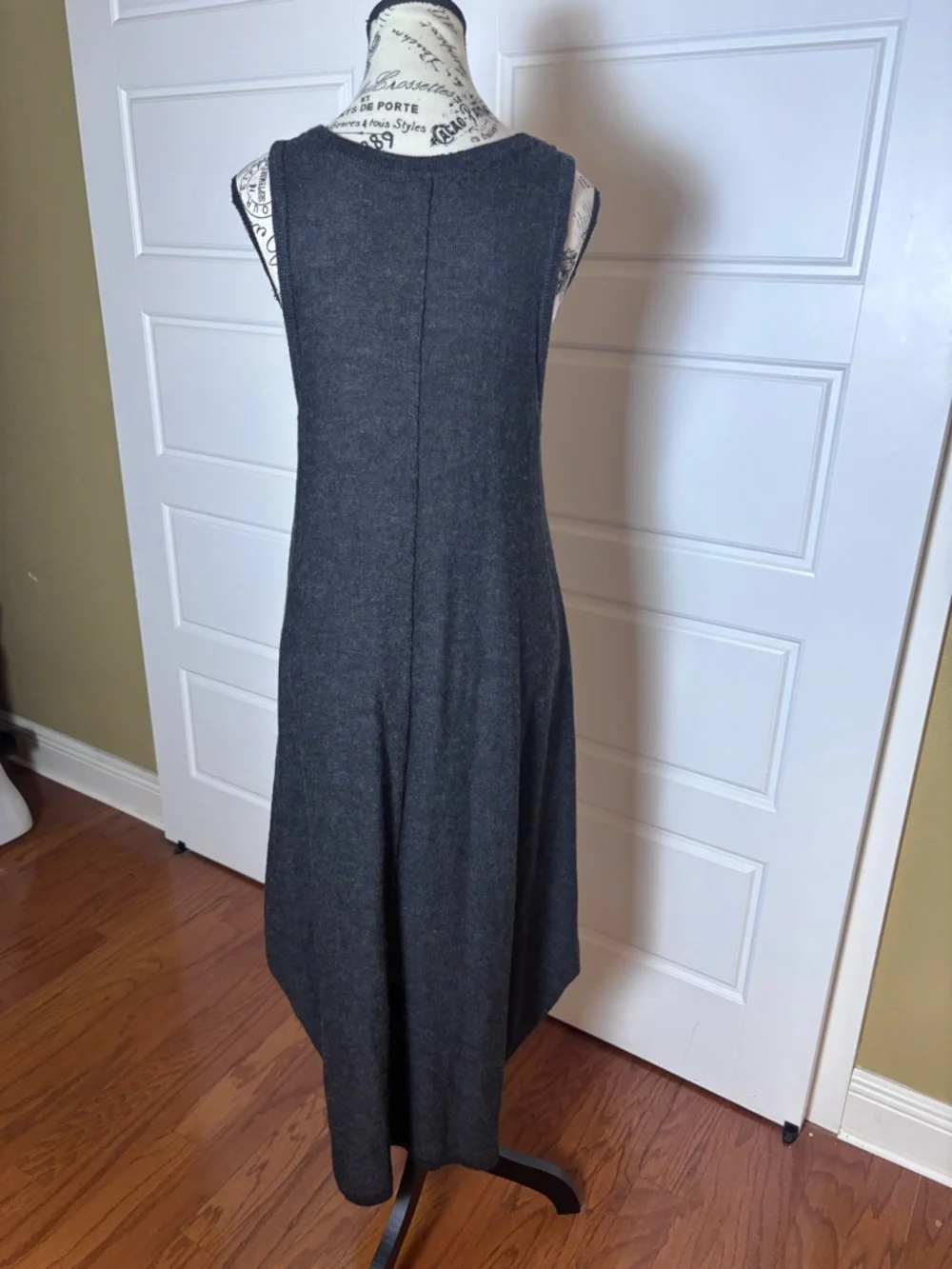 Women Sleeveless Charcoal Handkerchief Hem Maxi Dress Small